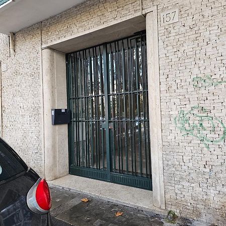 Attico Per Quattro Persone Sulla Nomentana, Wi-Fi, Aria Condizionata Apartment Rome Luaran gambar